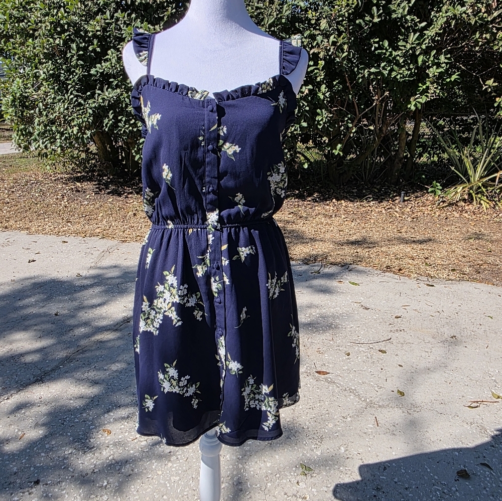 cupcakes & cashmere Navy Floral Mini Dress